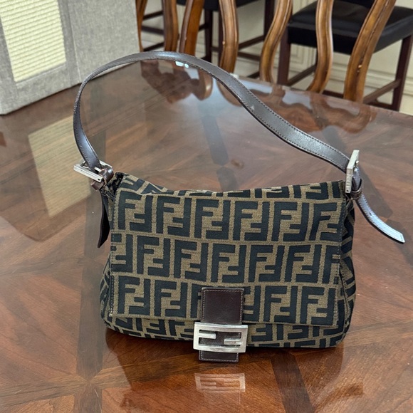 Fendi mama baguette Black and Brown Shoulder Bag - Picture 1 of 8
